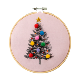 Christmas Tree Embroidery Hoop Kit